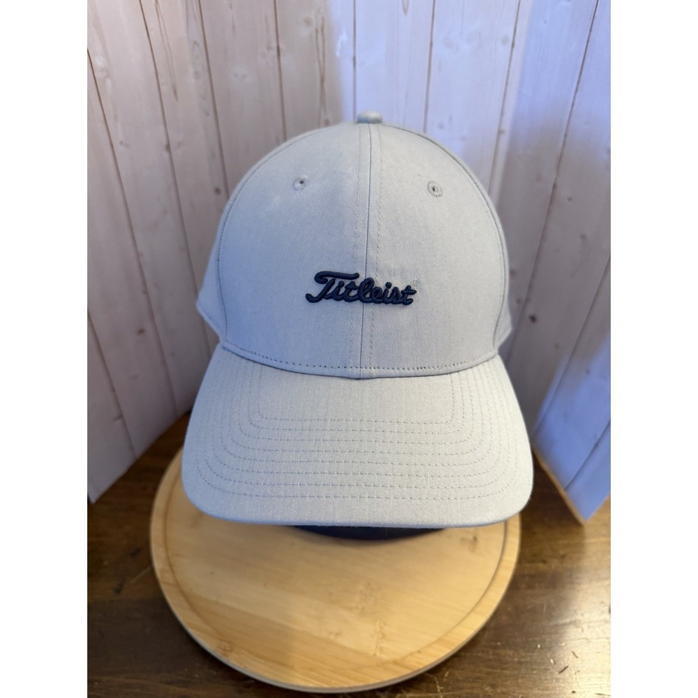 Titleist Golf Hat Gray Small Embroidered SnapBack Performance Cap Adjustable